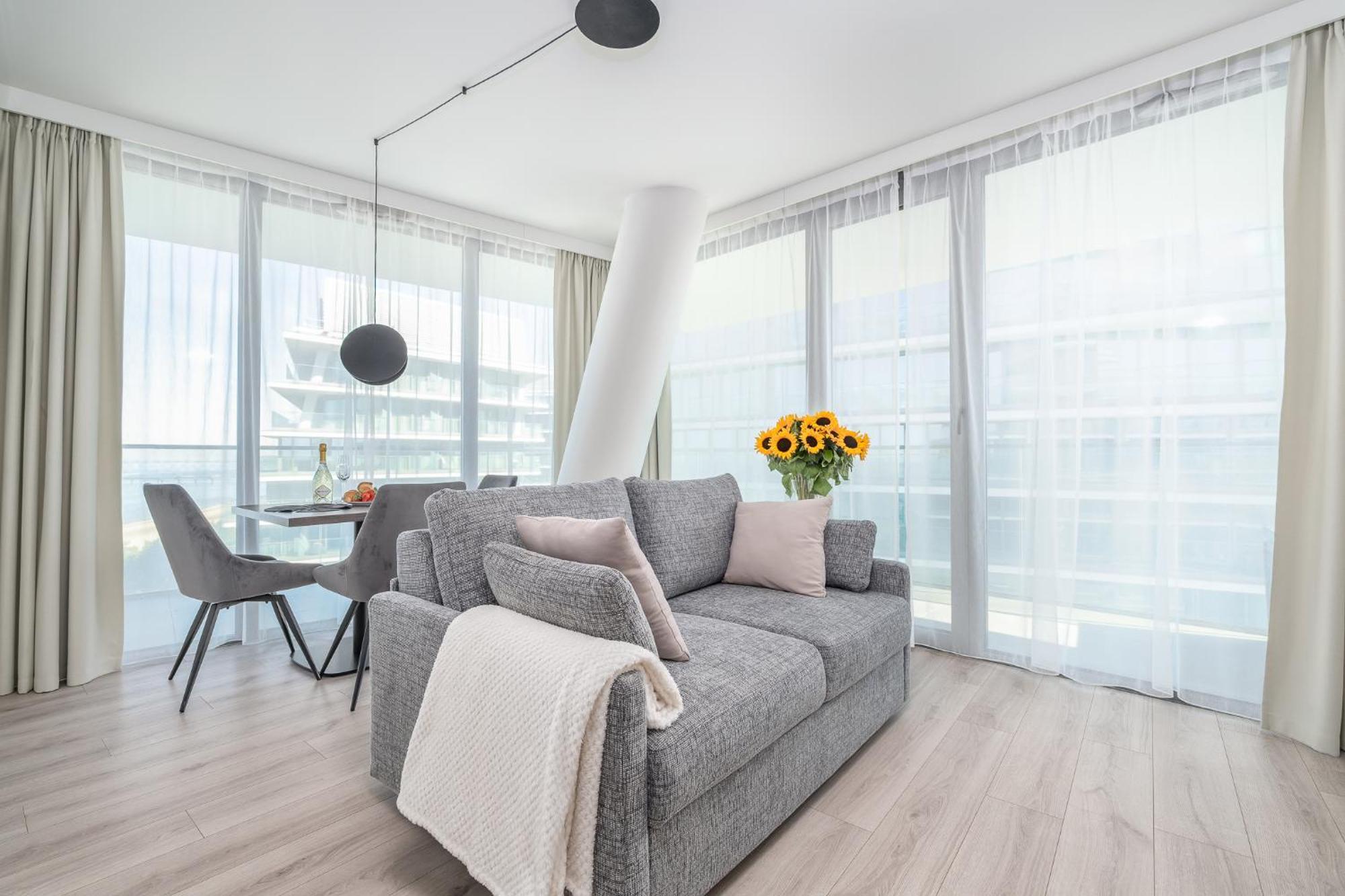 Apartment Your Holidays Waves A *